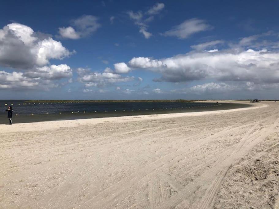 הוילה מדמבליק Gezellige Pipo Met Grote Schommel Aan Het Water מראה חיצוני תמונה
